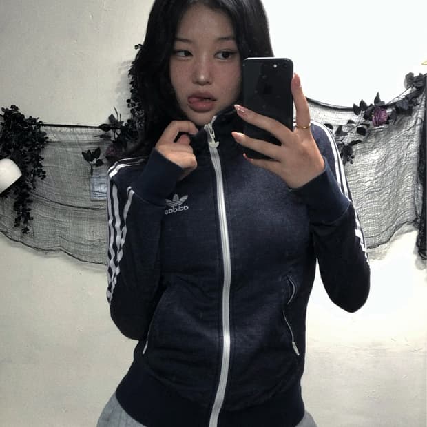아디다스 데님 네이비 트랙 져지 탑