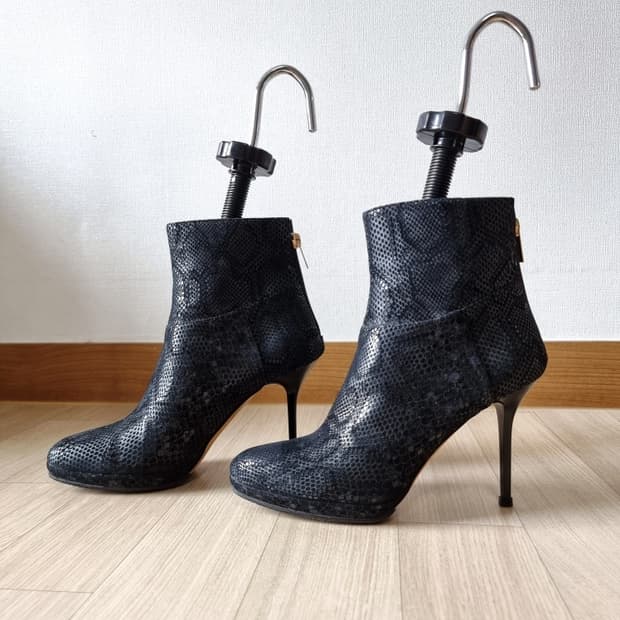 지미추 앵클부츠 (30분착/비브람완/신품급/표기37/235mm추천)