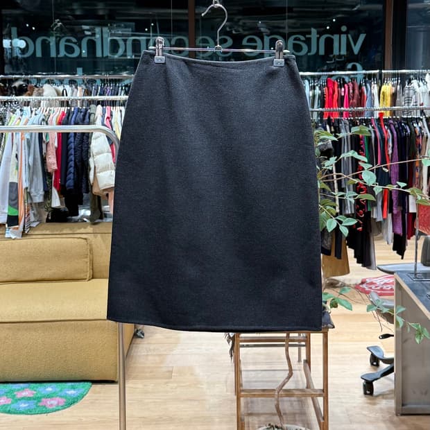 폴로 랄프로렌 퍼플라벨 차콜 레인울 미디스커트