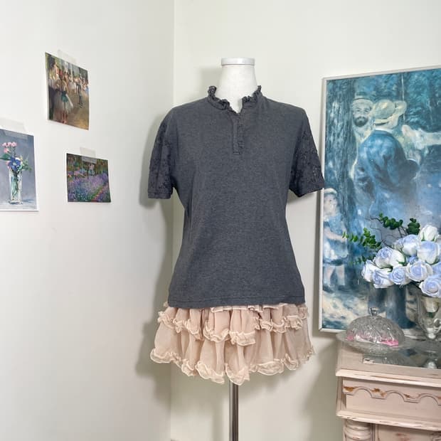 charcoal lace point cotton half top