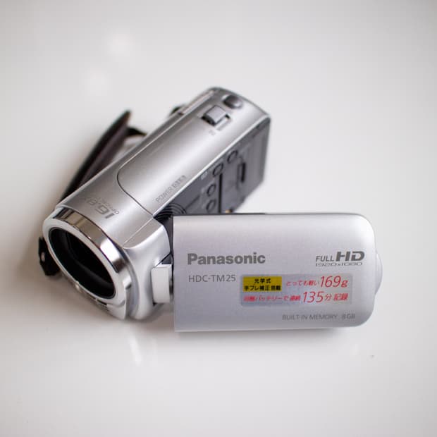 Panasonic HDC-TM25 / 빈티지 디지털 캠코더 