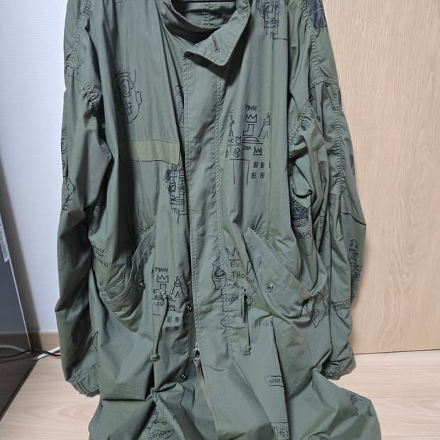 준야 와타나베 피쉬테일 파카