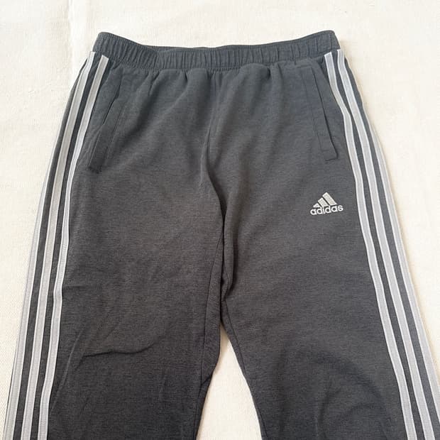 아디다스 실버그레이 츄리닝바지 트랙팬츠