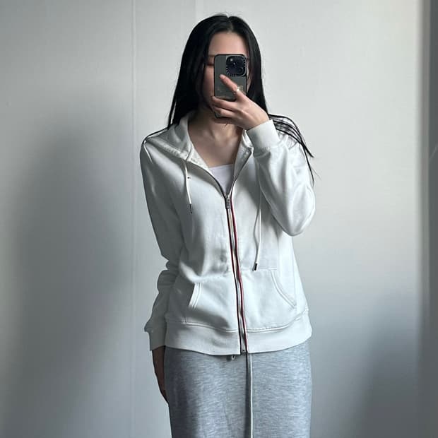 타미힐피거 자수로고 화이트 후드집업