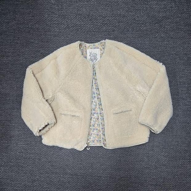 써스데이아일랜드 양면 뽀글이 플리스 자켓