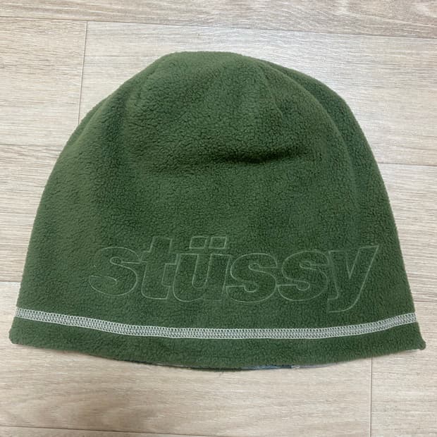스투시 리버시블 비니 판매합니다