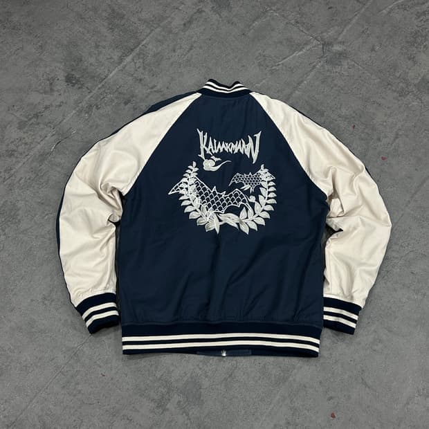 카이아크만 오리엔탈 자수 스카쟌