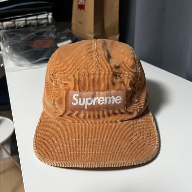 슈프림 코듀로이 캠프캡