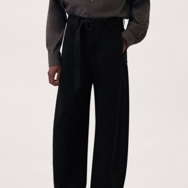 [48] 르메르 트위스티드 벨티드 팬츠 블랙