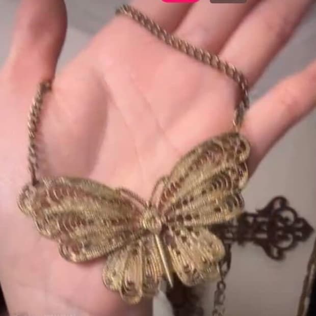 레테 나비 목걸이 그런지 페어리 오리엔탈