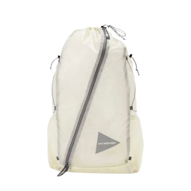 앤드 원더 실 데이팩 오프 화이트