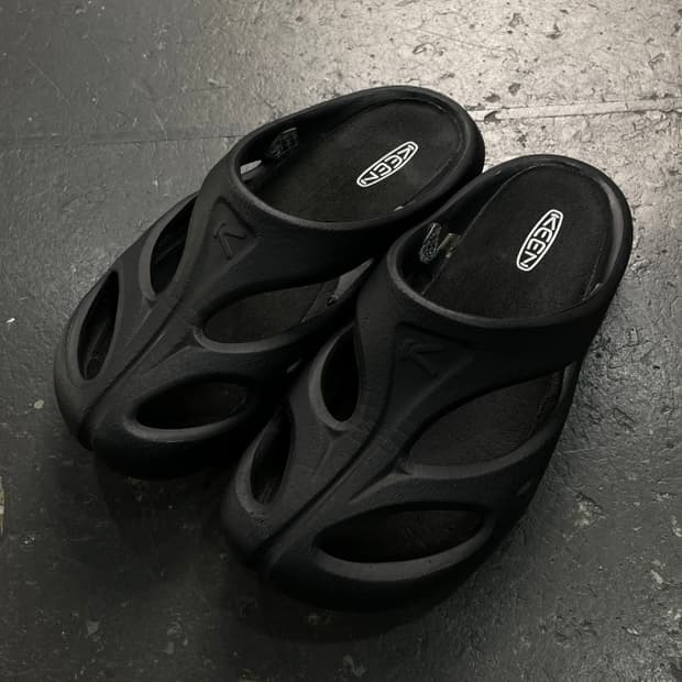 240 킨 KEEN 샨티 슬라이드 