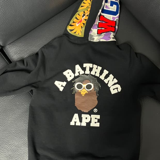 베이프 뉴욕 10주년 위즈칼리파 후드집업 s