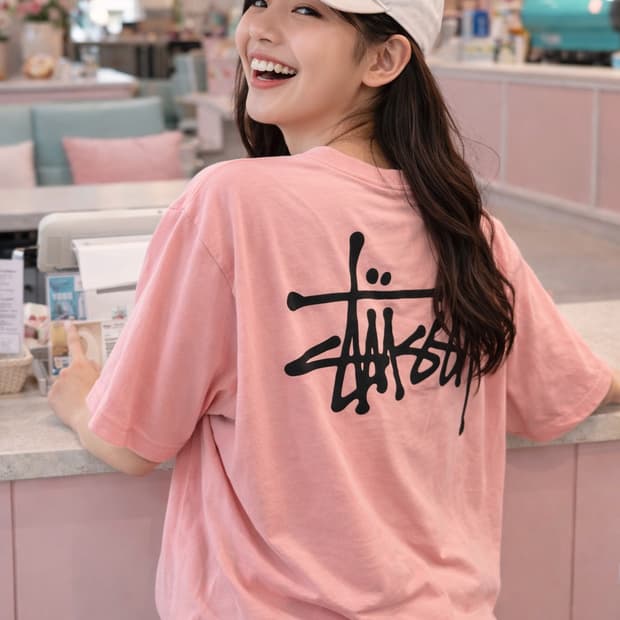 🧥 Stüssy 스투시 베이직 로고 반팔 티셔츠 (핑크)