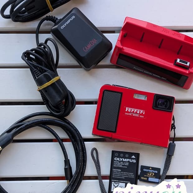 올림푸스 Mju 400 (페라리 한정판)팝니다