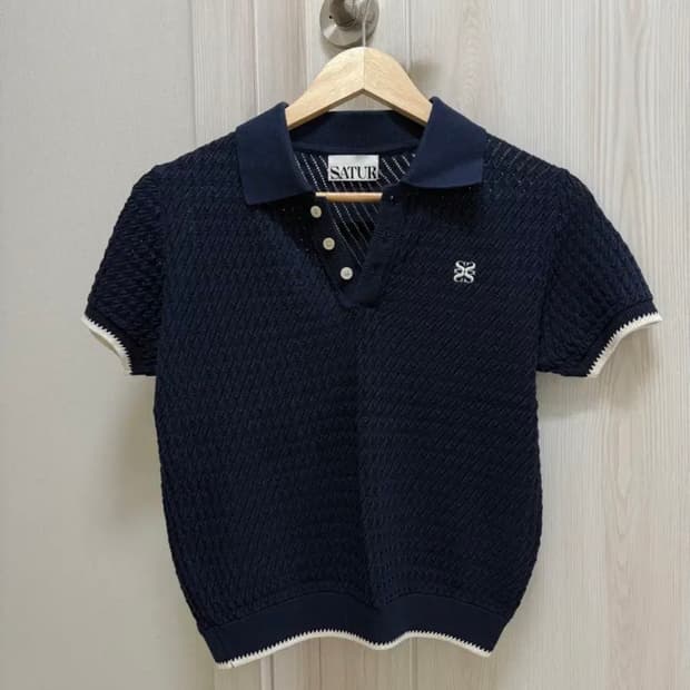 [SATUR] Diagonal Callor Half Knit