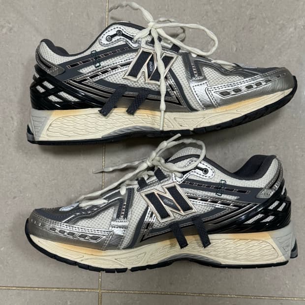 뉴발란스 1906a 실머메탈릭 285