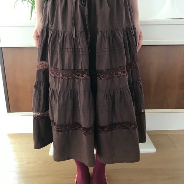 vintage brown lace skirt
