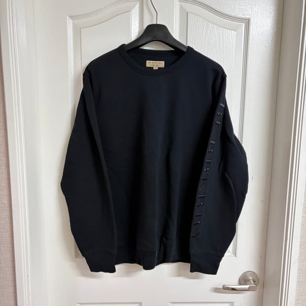 버버리 맨투맨 XXL