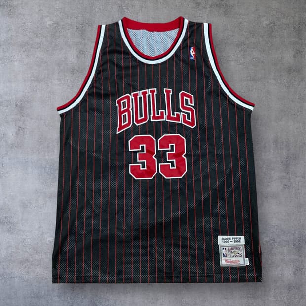 미첼앤네스 NBA 시카고 불스 스카티 피펜 95-96 얼터너티브 스윙맨 