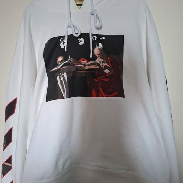 오프화이트 카라바조 후드티