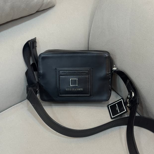 우영미 스퀘어 크로스백 