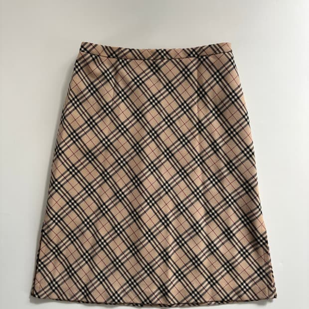 Burberry 버버리 블루라벨 노바체크 플레어 스커트 