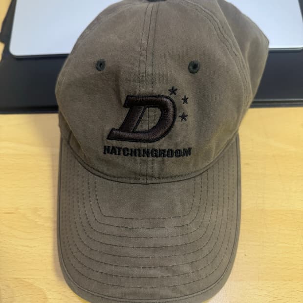 해칭룸 디키즈 vtg 볼캡 머드 브라운 모자