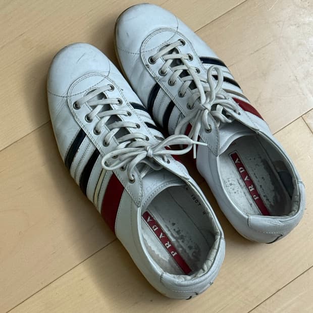 프라다 빈티지 스니커즈