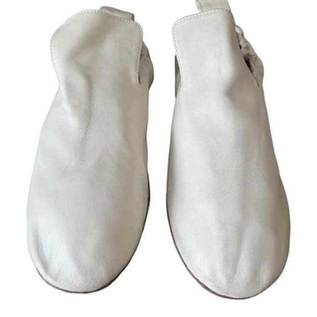 보테가베네타 레더 플랫 슈즈