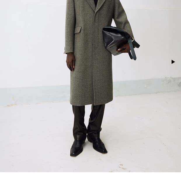 24FW 토니웩 헤링본 코트 L사이즈 판매합니다