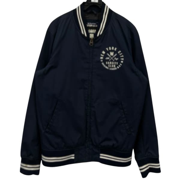 후아유 스타디움자켓