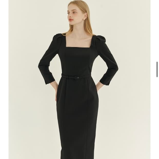 르로망 스퀘어넥 슬림 드레스 1사이즈