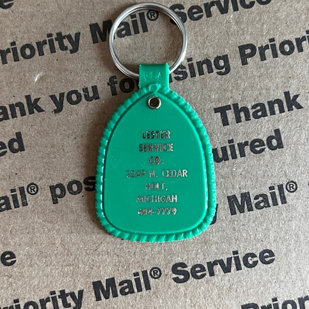 90s vtg Lester Motel Keyring