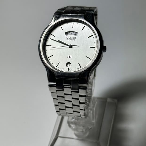 SEIKO quartz SQ