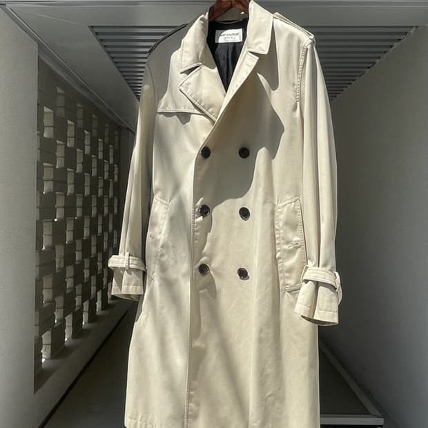 생로랑 파리(Saint Laurent Paris) 베이지 트렌치코트
