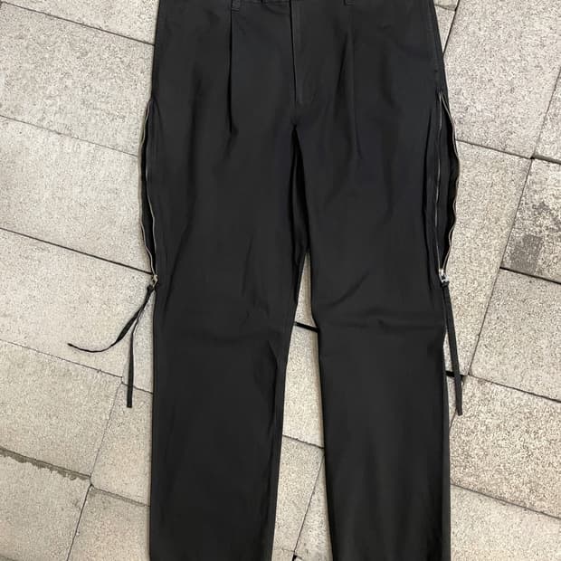 언더커버리즘 언더커버 지퍼 디테일 스트레이트 레그 팬츠