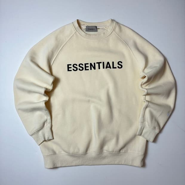 에센셜 피어오브갓 로고 시그니처 오버 맨투맨 PN9140