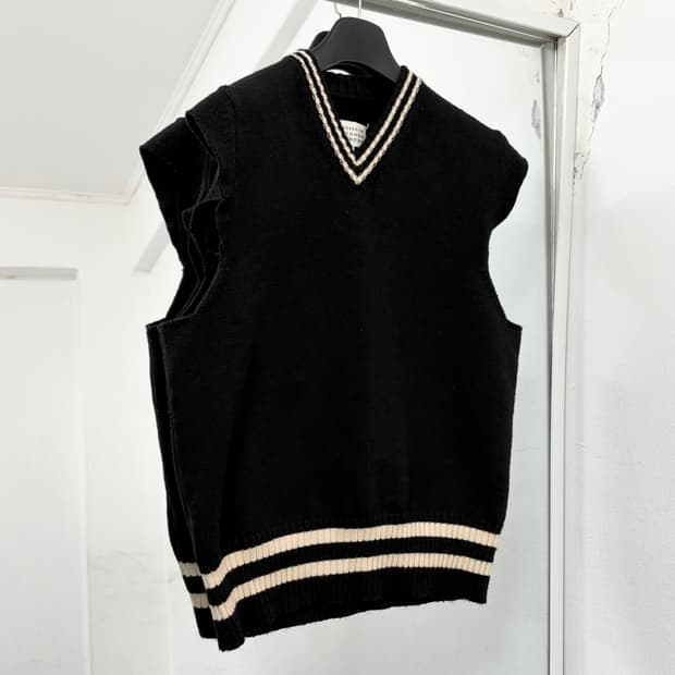 메종 마르지엘라 21FW 니트 조끼