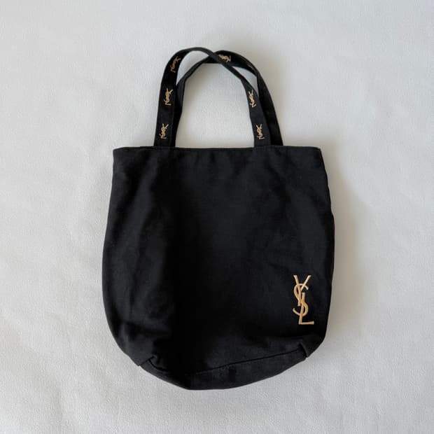입생로랑(YvesSaintLaurent) 토트백(비매품)
