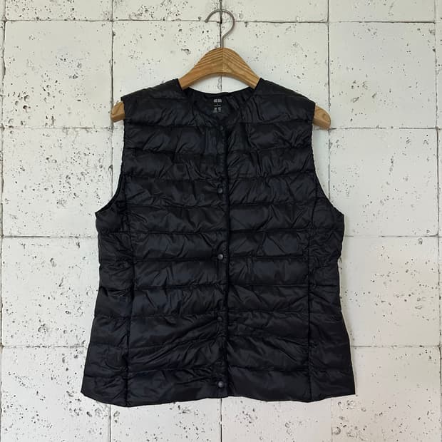 우먼L 유니클로 경량 패딩조끼