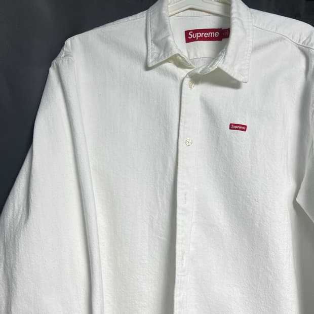 슈프림 박스로고 화이트 데님 셔츠