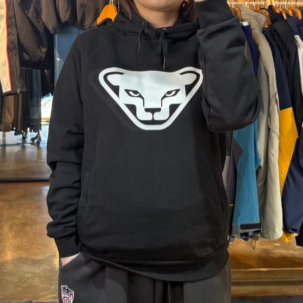 다이나핏 빅로고 블랙 후드