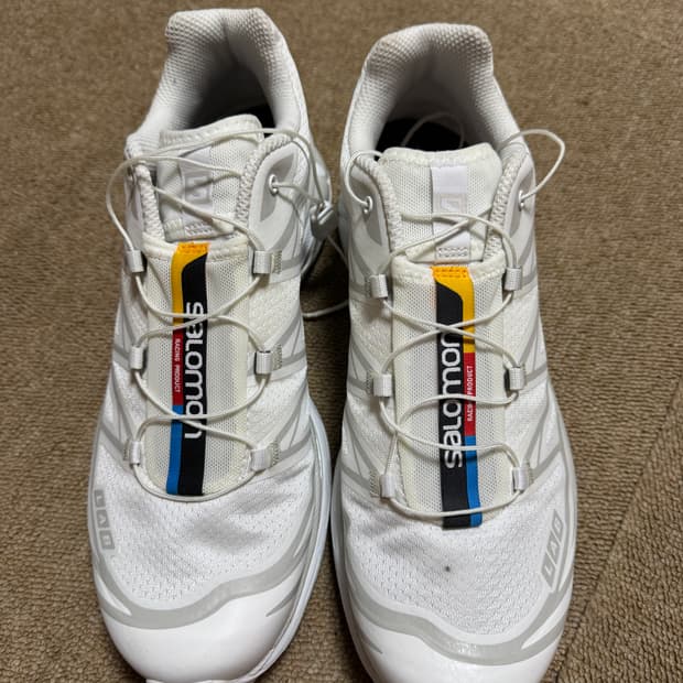 살로몬 xt6 270 화이트 팝니다