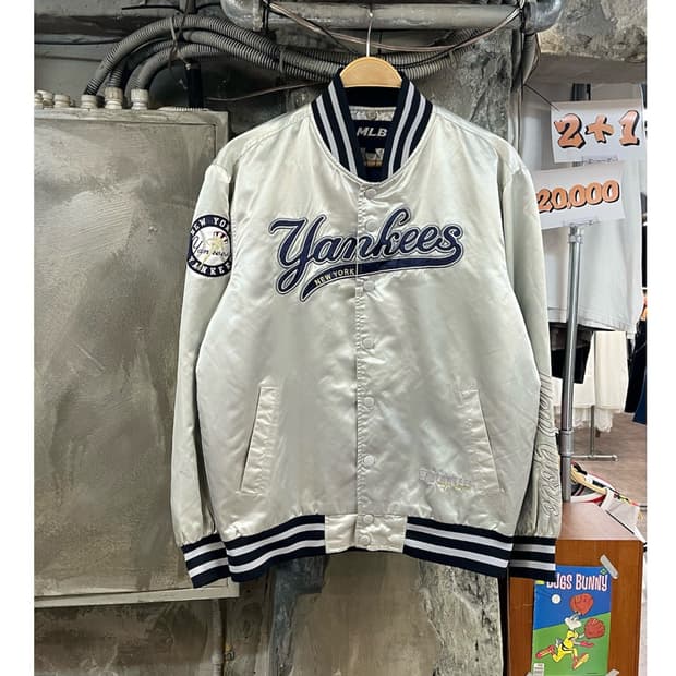 엠엘비 양키스 스타디움 바시티 자켓 실버 100 #csz3962 