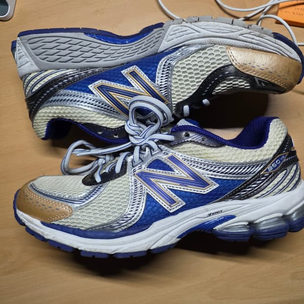 뉴발란스 x 에메 레온 도르 860v2 블루 275