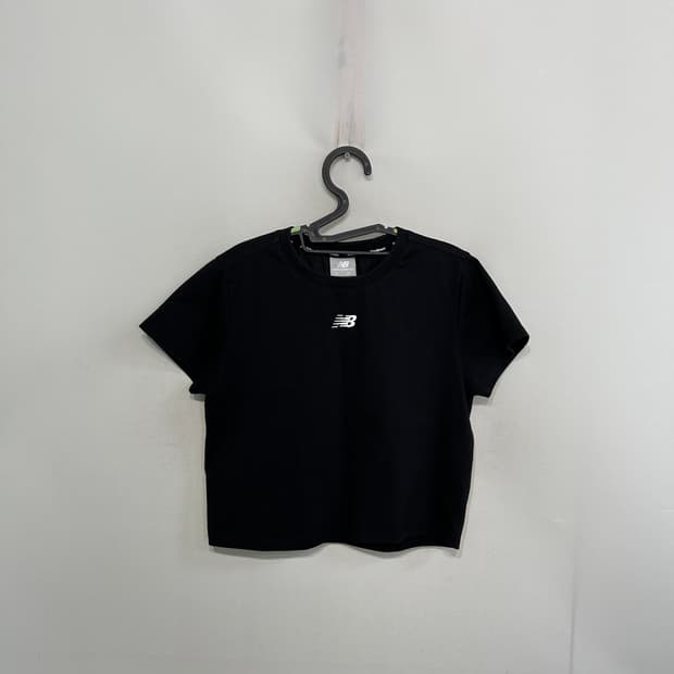 뉴발란스 여성 반팔 티셔츠 90