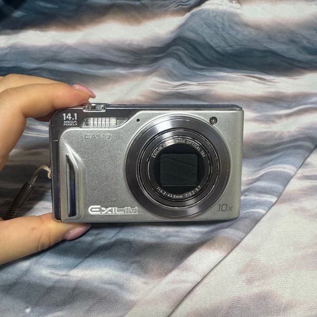 카시오 exilim h-15 카메라 실버💕🪽