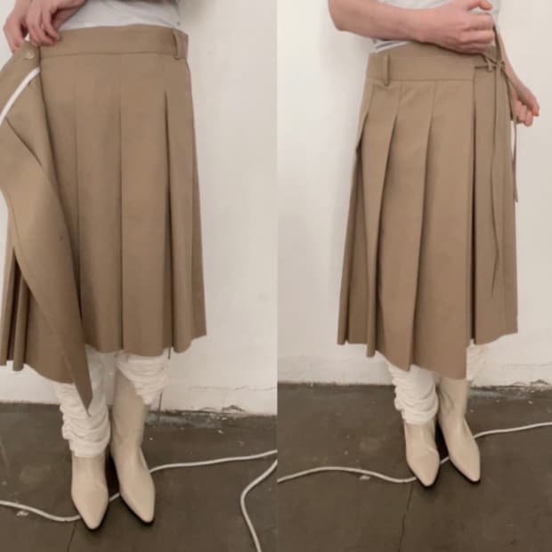 김아홉 레이어드 랩 플리츠 스커트 베이지