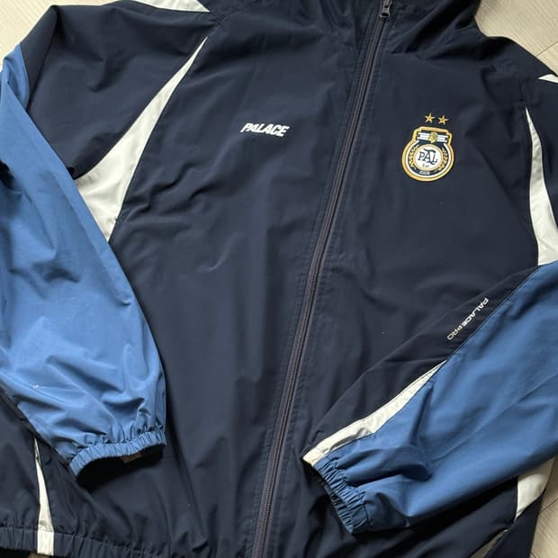 팔라스 Palace Pro Shell Jacket 23FW 라지 